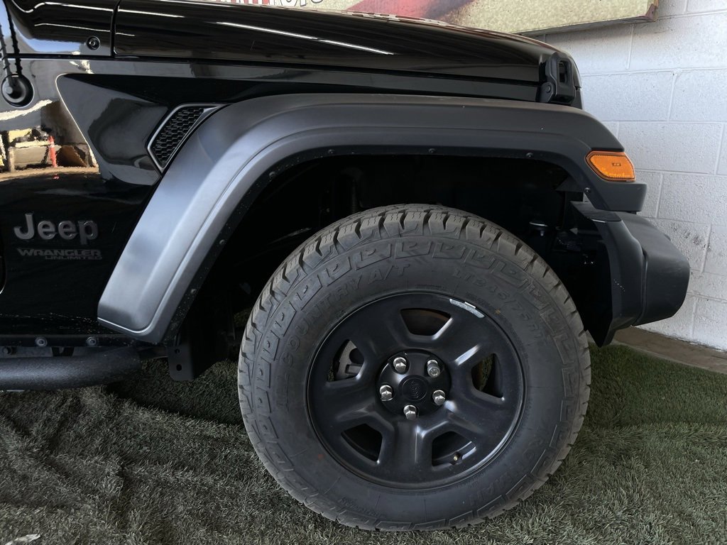 Used 2022 Jeep Wrangler Unlimited Sport image 19