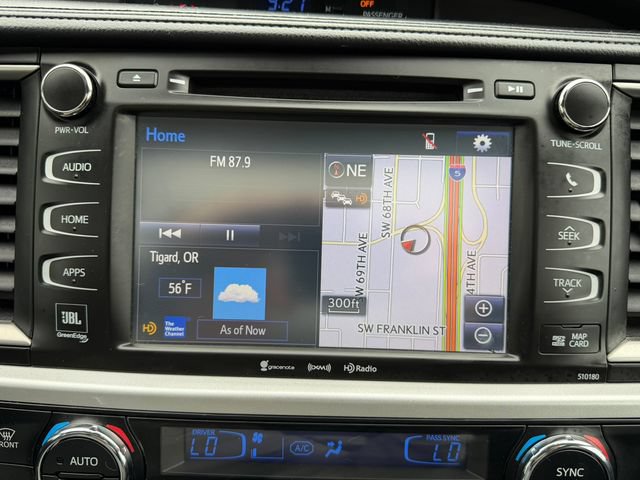 Used 2017 Toyota Highlander Limited Platinum AWD/4WD image 21