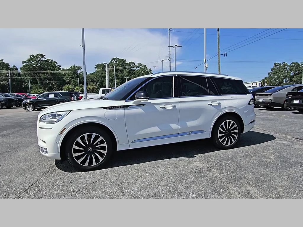 Used 2023 Lincoln Aviator Black Label Grand Touring w/ Class IV Trailer Tow Package AWD/4WD image 27