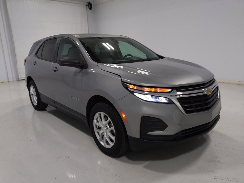 Used 2023 Chevrolet Equinox LS AWD/4WD image 13
