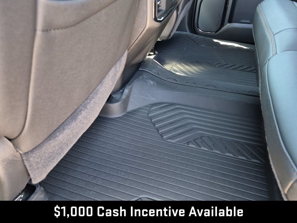 New 2026 GMC Sierra 2500 AT4 w/ AT4 Premium Plus Package AWD/4WD image 41