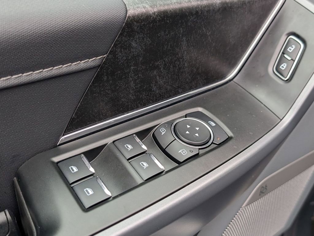 New 2025 Ford F150 Lightning Flash image 23