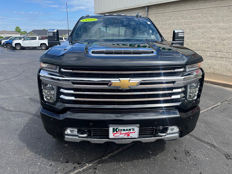 Used 2020 Chevrolet Silverado 2500 High Country w/ Technology Package image 2