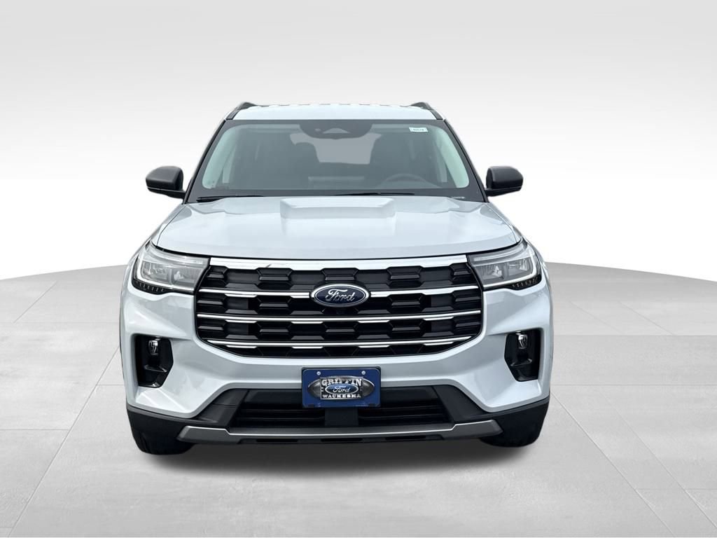 New 2026 Ford Explorer Active image 7