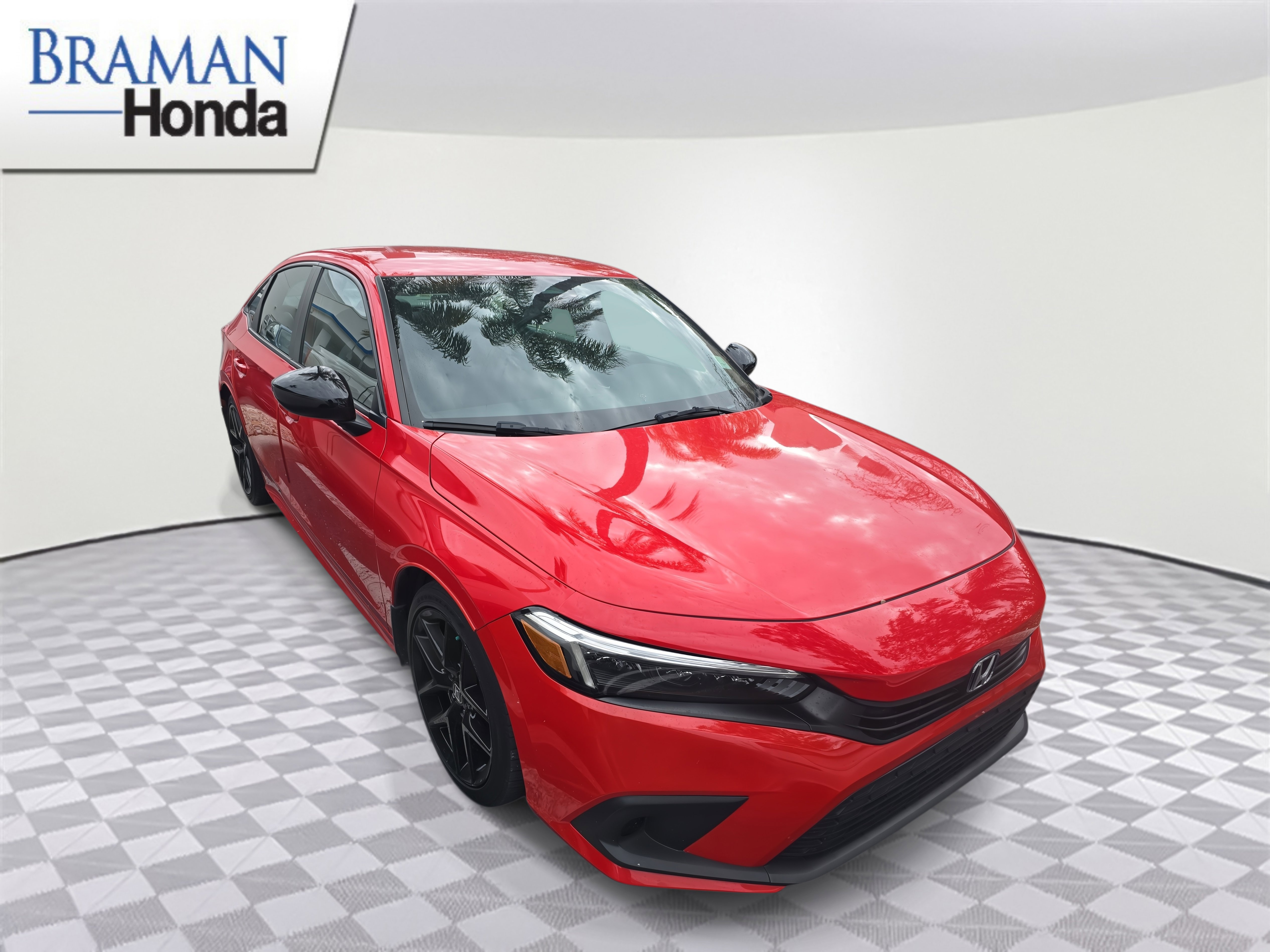 Used 2023 Honda Civic Sport image 4