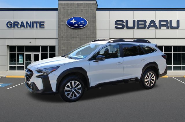 Used 2024 Subaru Outback Premium AWD/4WD image 6