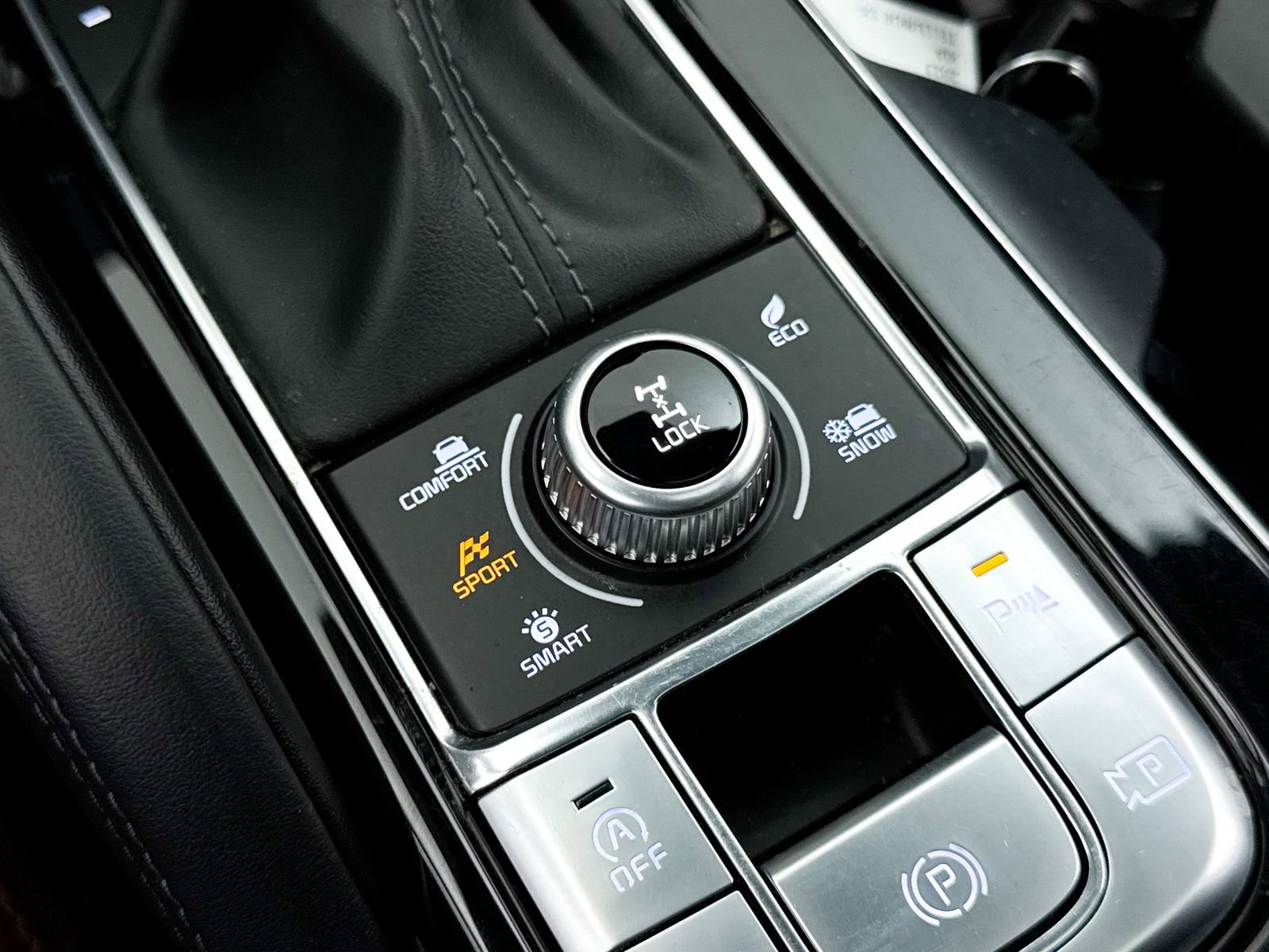 Used 2023 Kia Telluride SX Prestige image 10