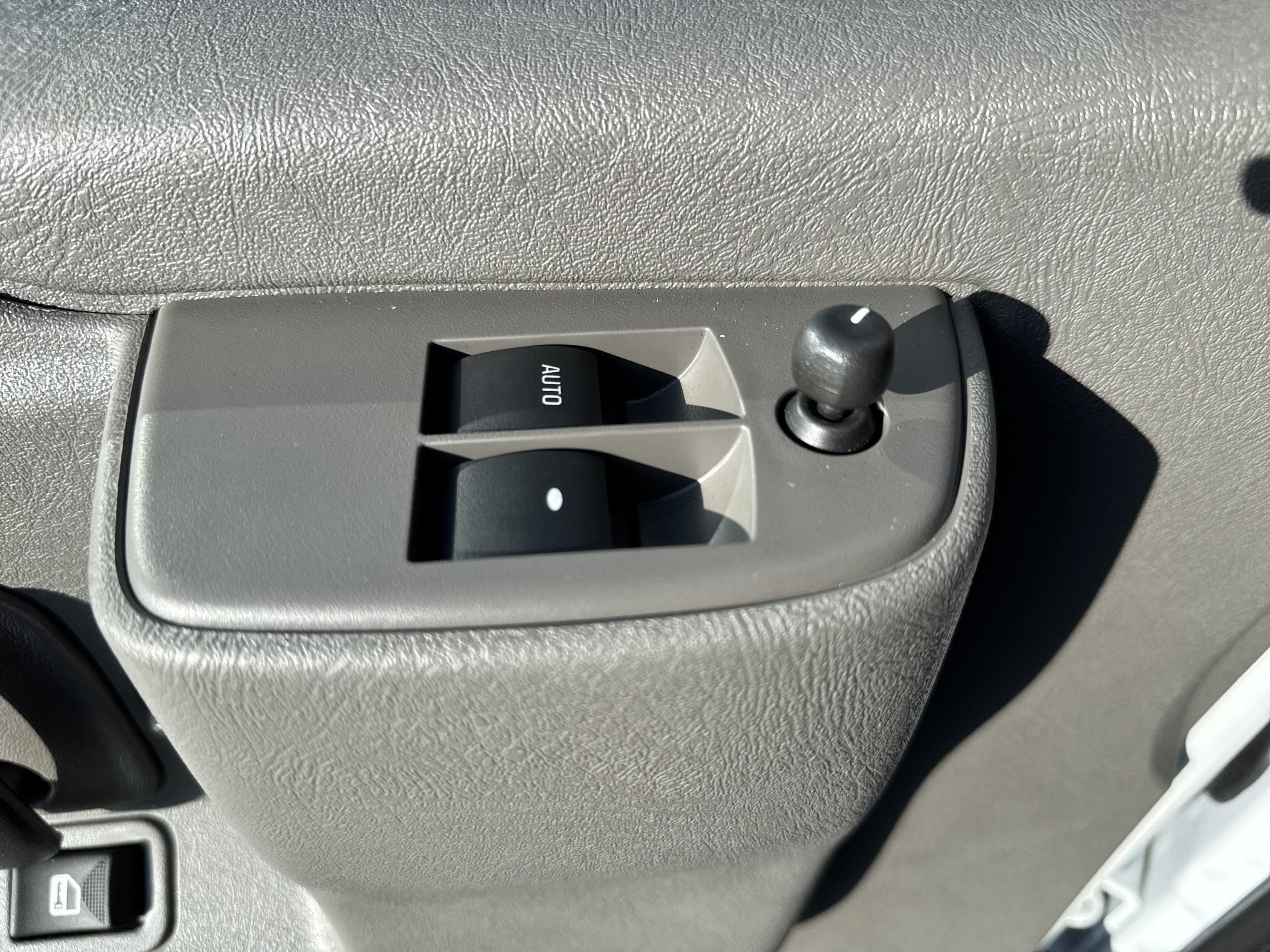 New 2025 GMC Savana 2500 w/ Driver Convenience Package image 15