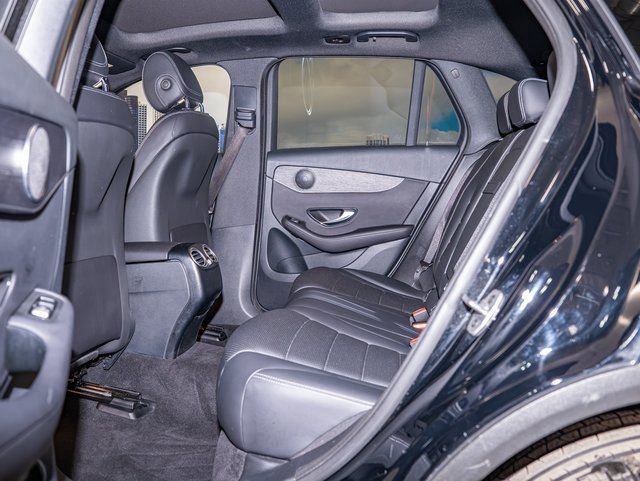Certified 2022 Mercedes-Benz GLC 300 4MATIC image 22
