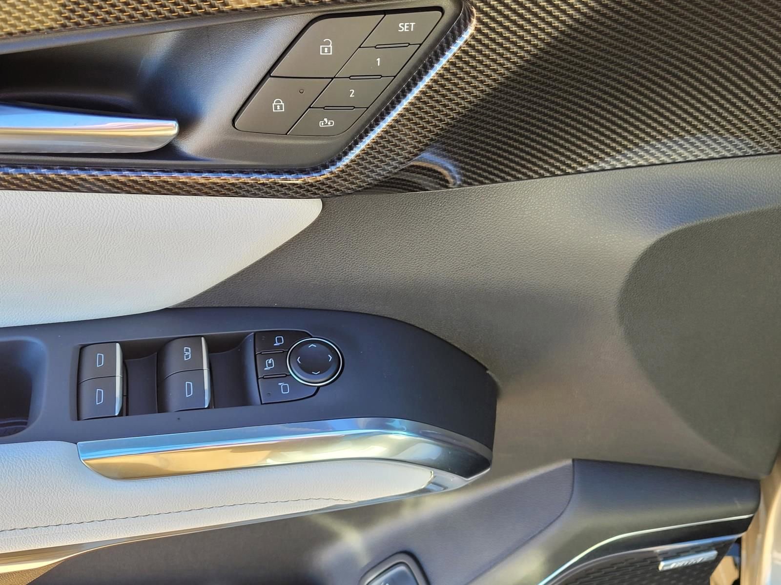 New 2026 Chevrolet Traverse High Country image 15