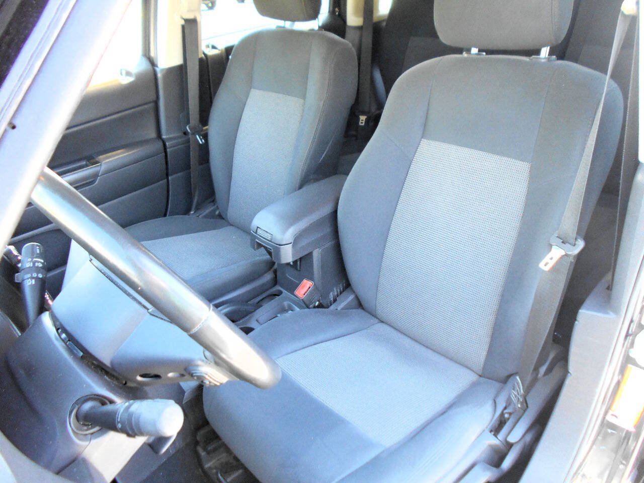 Used 2011 Jeep Patriot Latitude AWD/4WD image 11