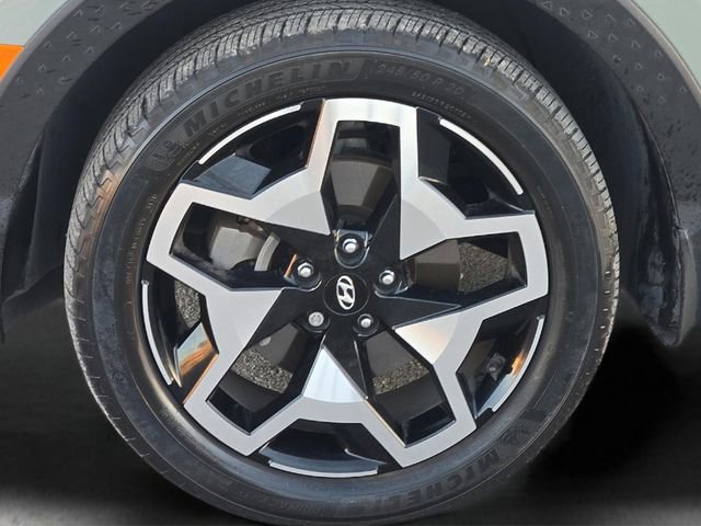 Used 2022 Hyundai Santa Cruz Limited image 9