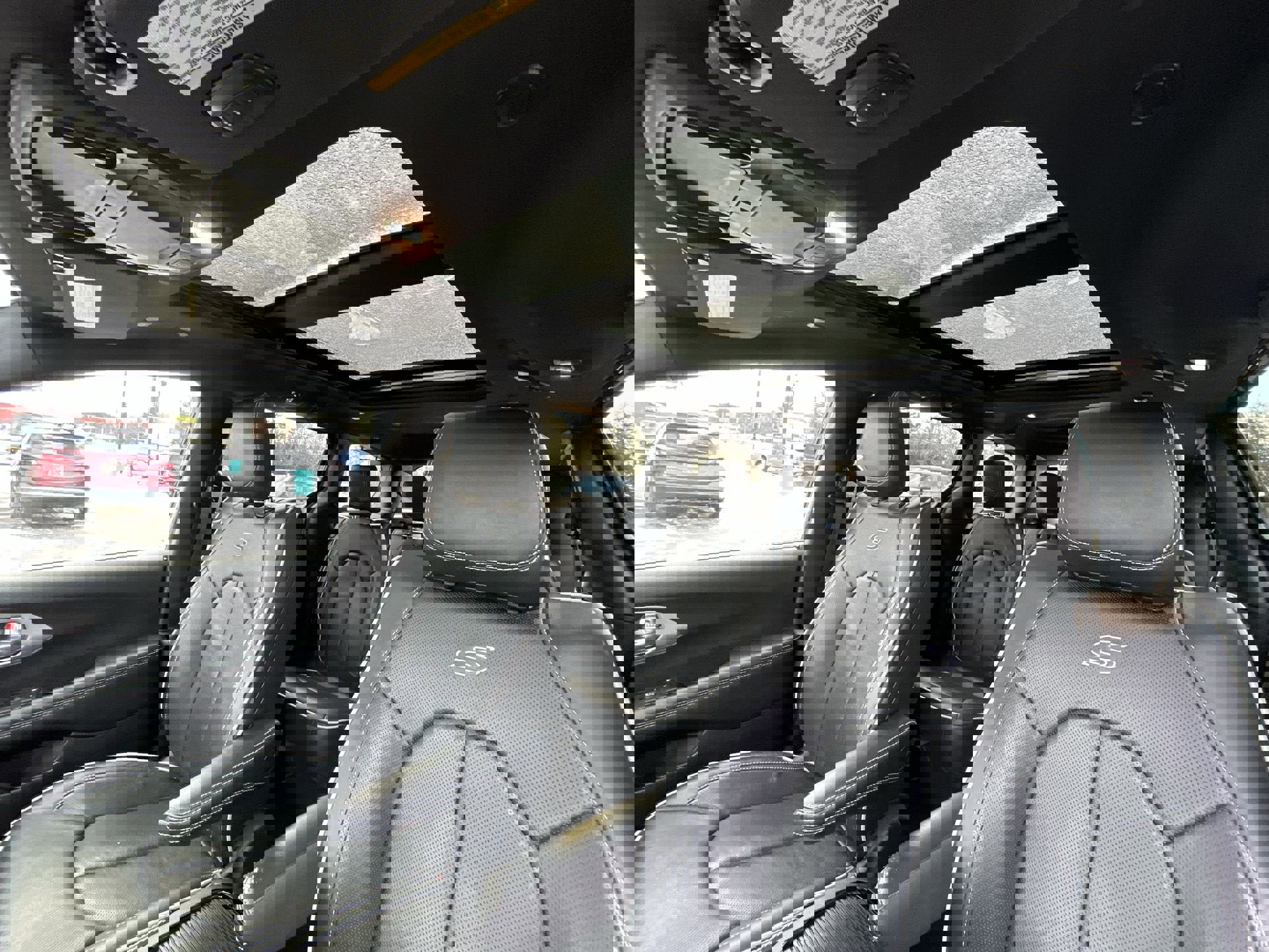 Used 2025 Chrysler Pacifica Limited image 21