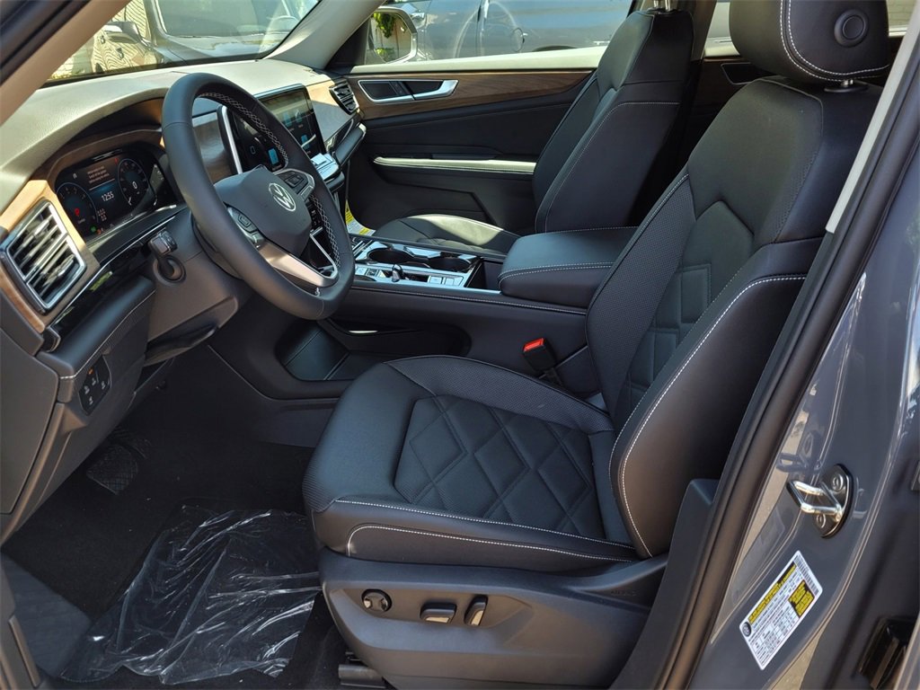 New 2026 Volkswagen Atlas SE image 11