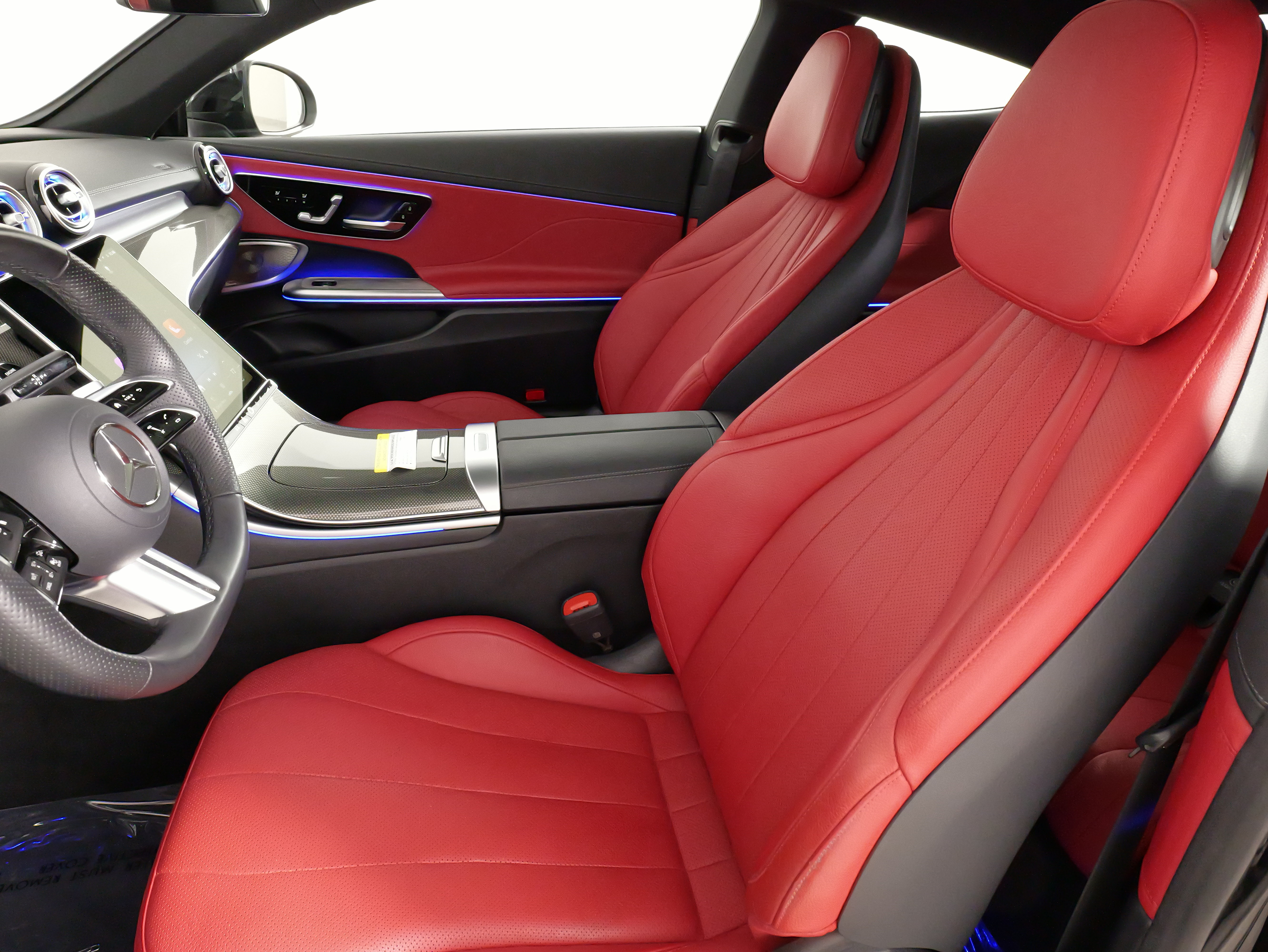 Used 2024 Mercedes-Benz CLE 300 4MATIC Coupe image 32