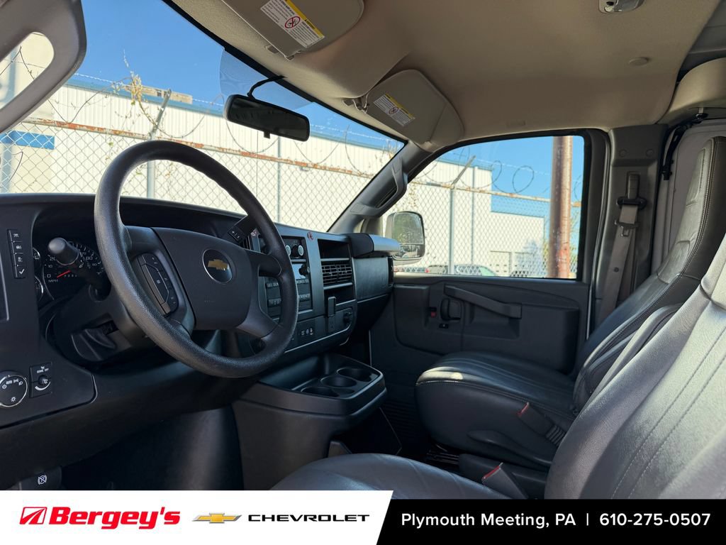 Used 2025 Chevrolet Express 2500 Extended w/ Driver Convenience Package RWD image 3