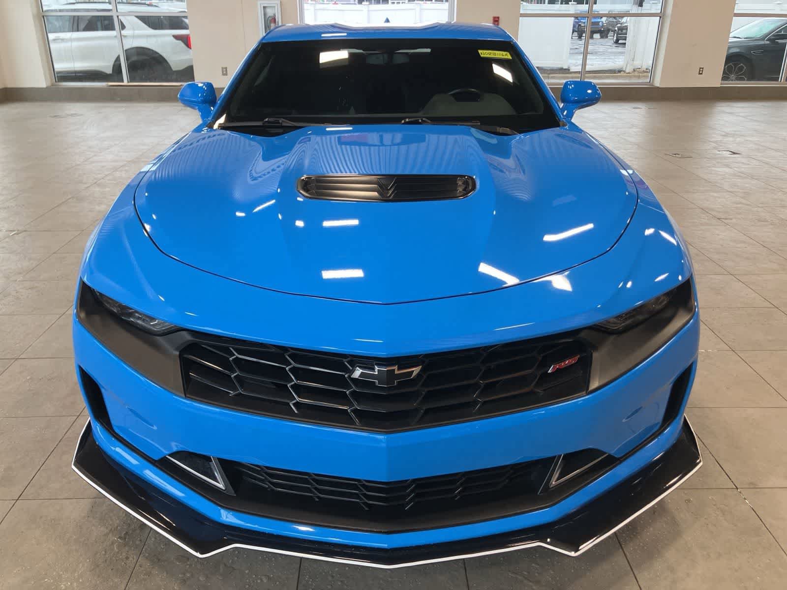 Used 2022 Chevrolet Camaro LT w/ RS Package RWD video 2