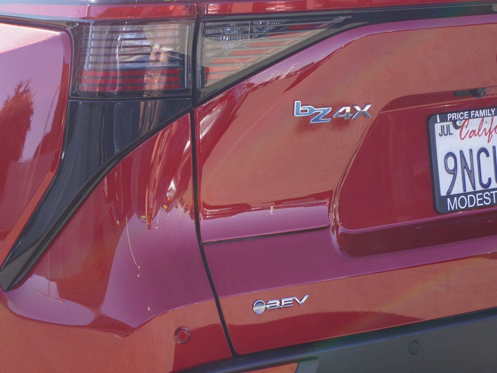 Used 2024 Toyota bZ4X FWD w/ Weather Package image 9