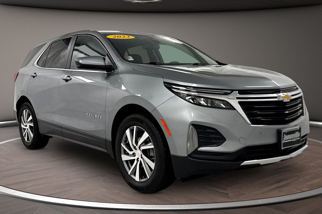 Used 2023 Chevrolet Equinox LT FWD image 1