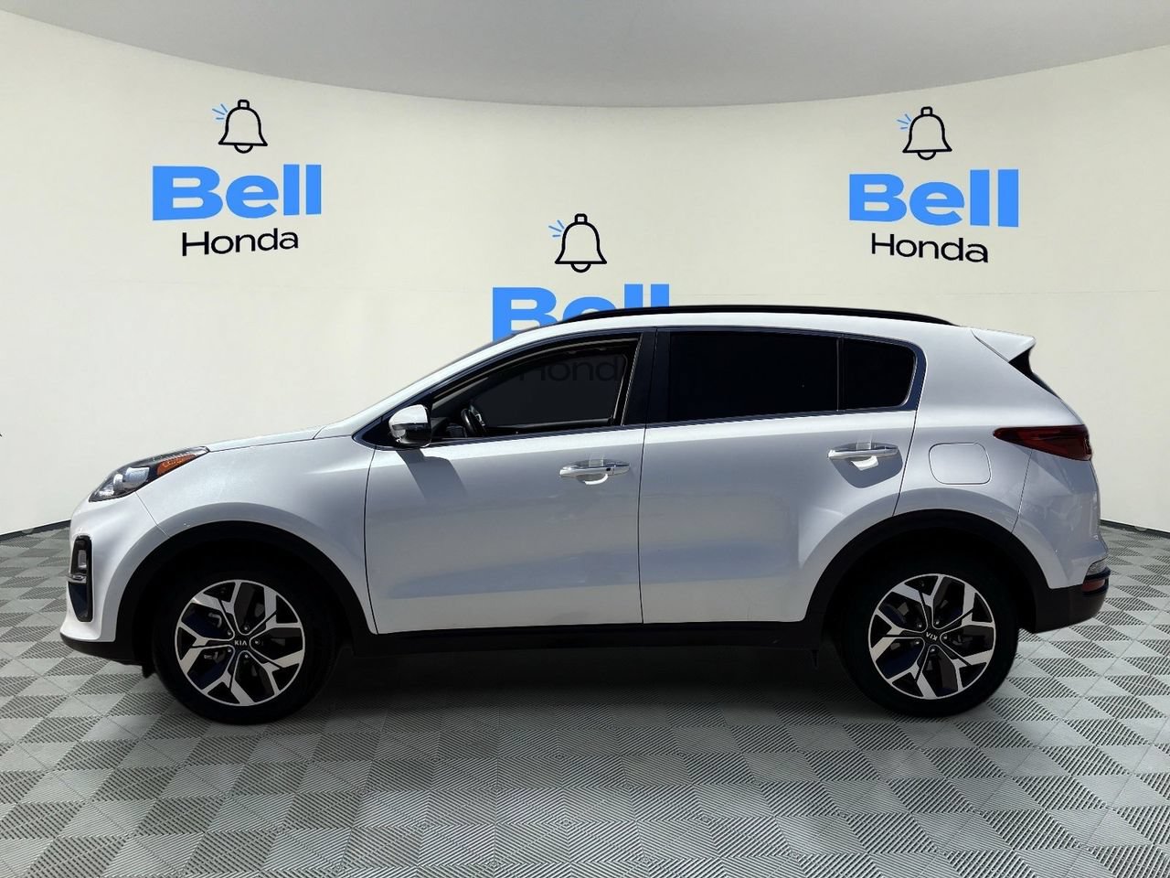 Used 2021 Kia Sportage EX w/ EX Technology Package FWD video 2