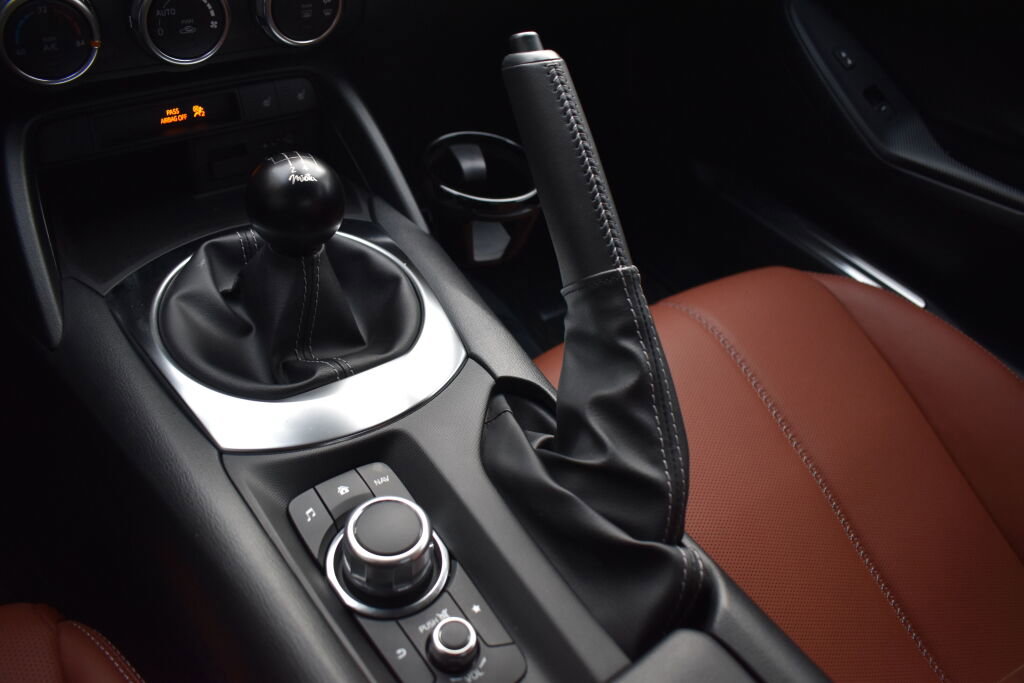 Used 2023 MAZDA MX-5 Miata Grand Touring image 14