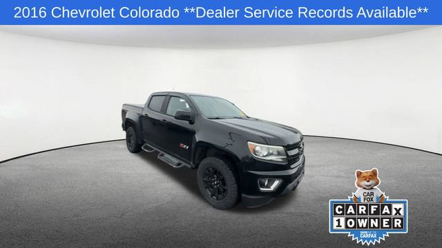 Used 2016 Chevrolet Colorado Z71 w/ Z71 Midnight Edition image 2