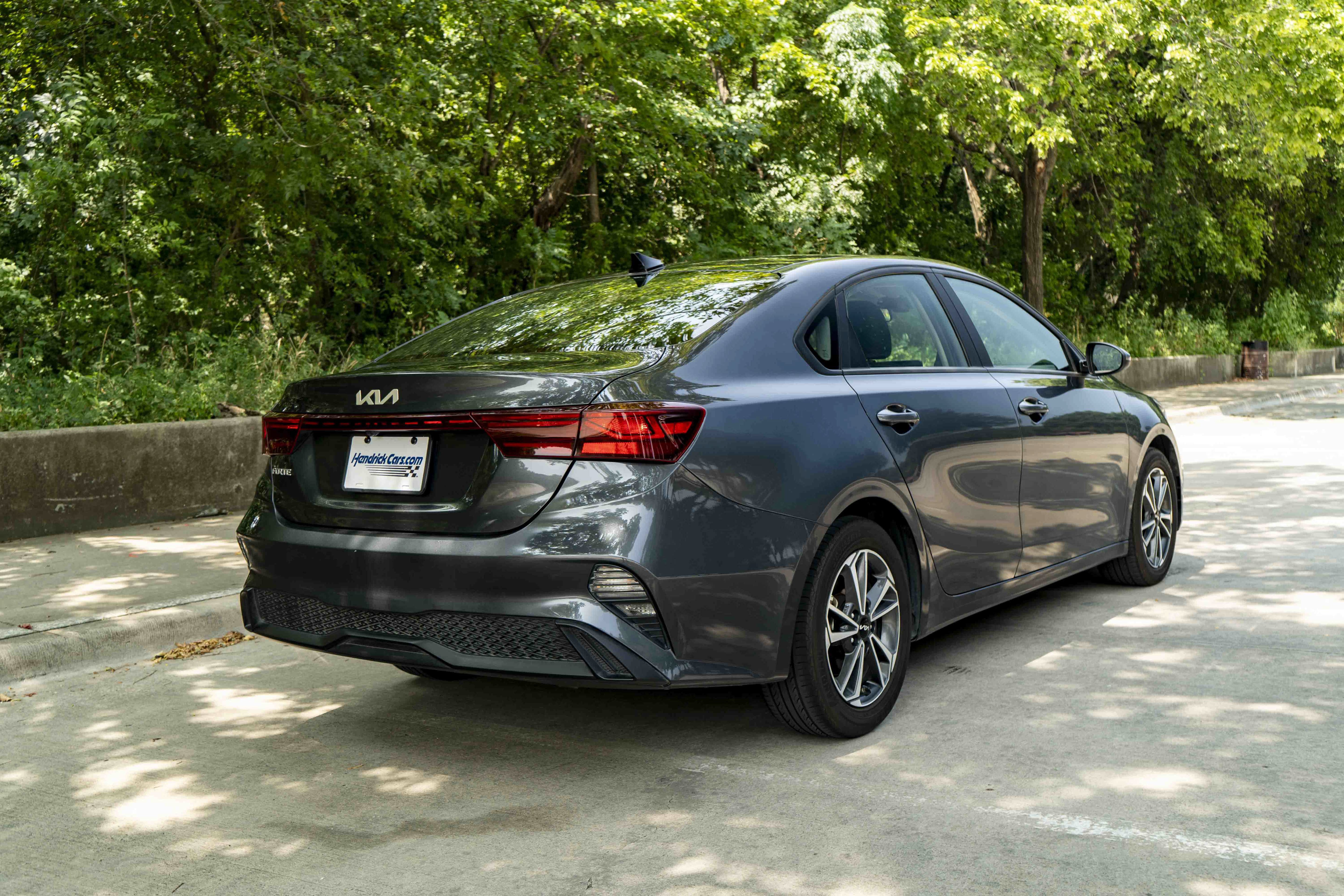Used 2023 Kia Forte LXS FWD image 8