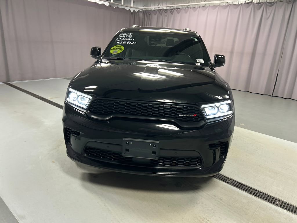 Used 2025 Dodge Durango GT image 2