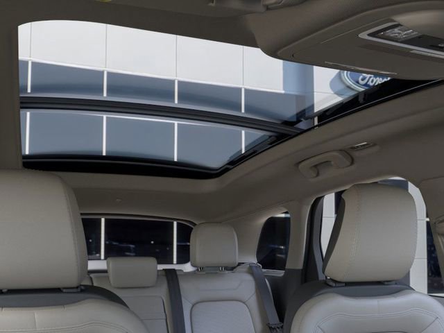 New 2026 Lincoln Corsair Reserve image 22