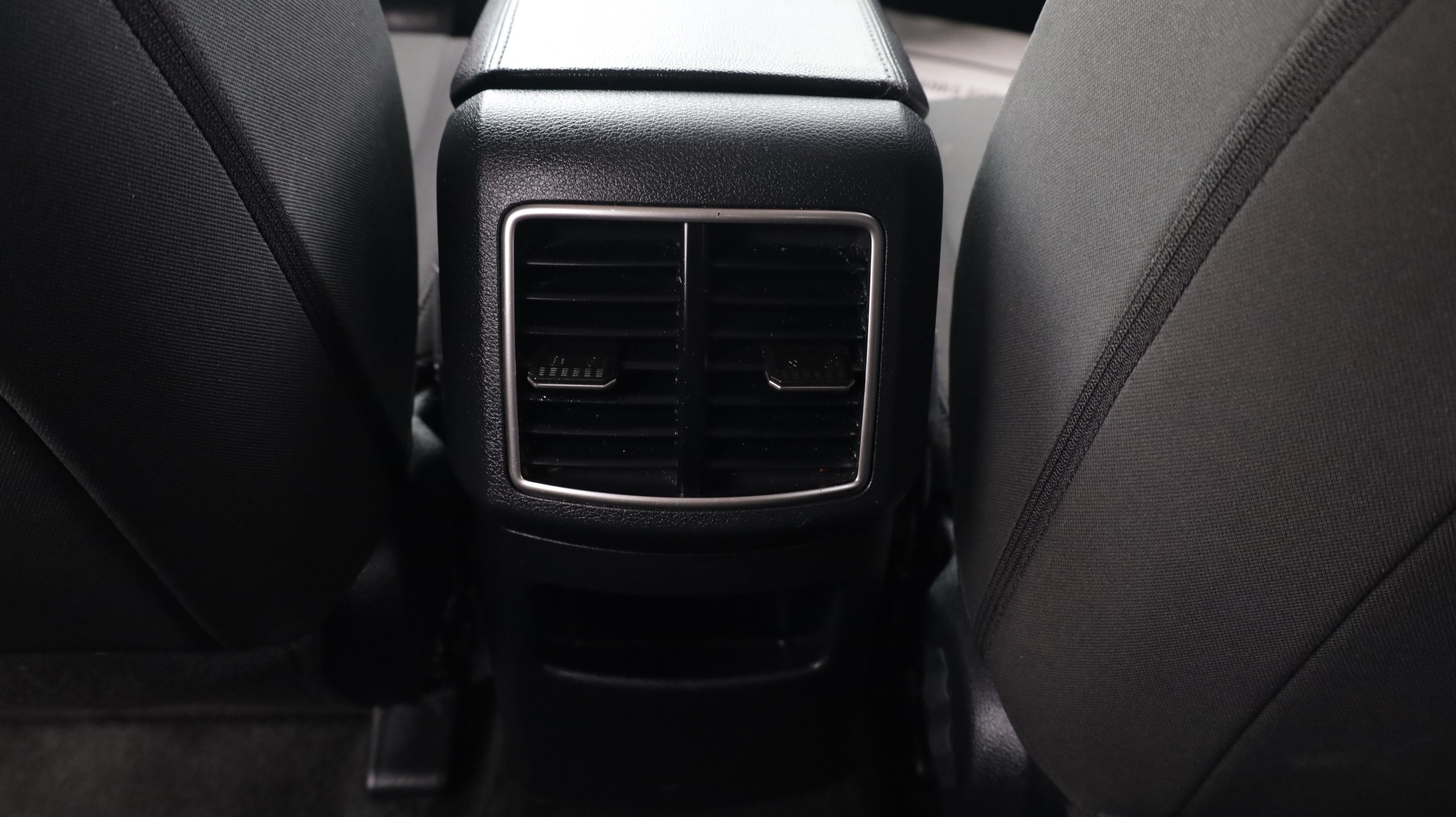 Used 2024 Kia Sportage LX FWD image 14