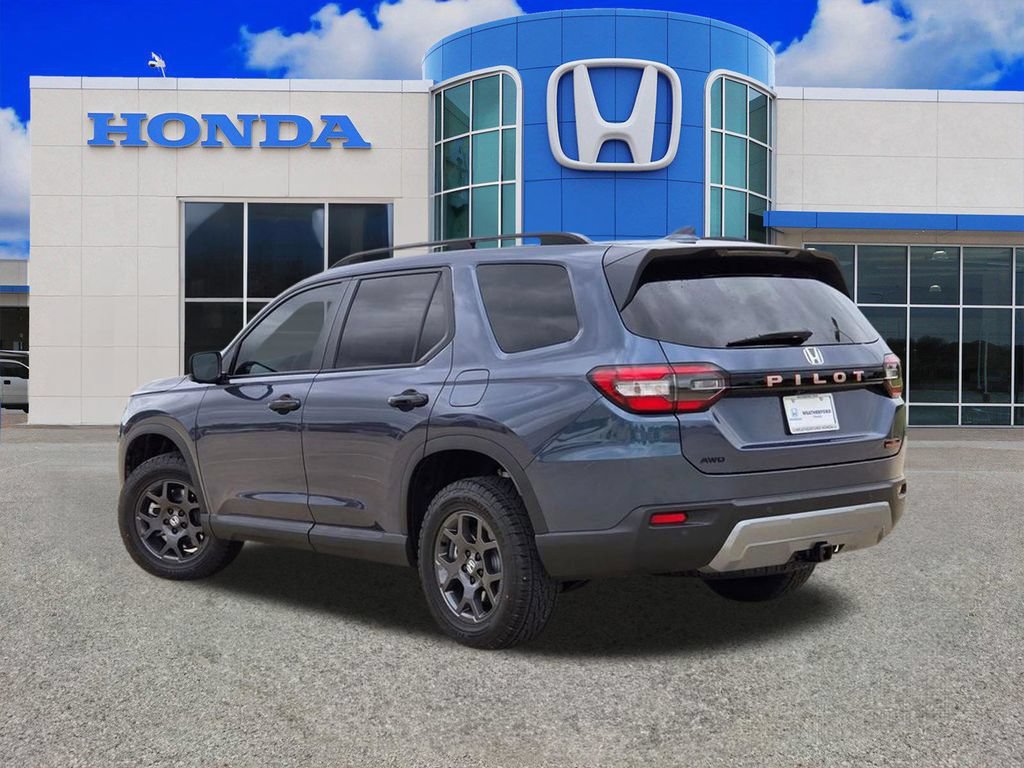New 2026 Honda Pilot TrailSport image 5