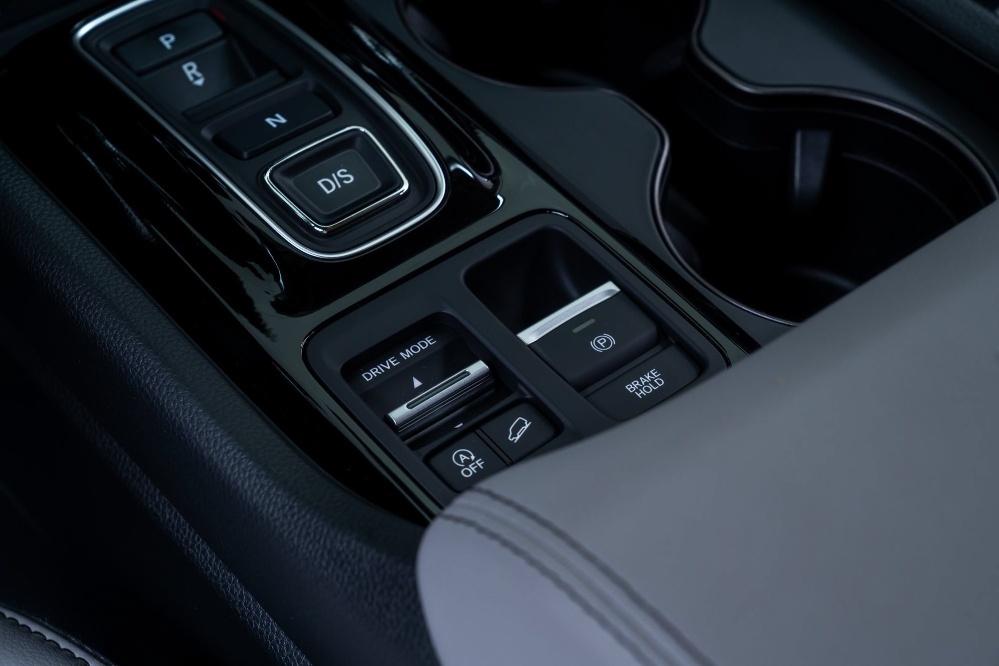 Used 2025 Honda Pilot EX-L image 14