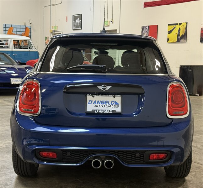 Used 2017 MINI Cooper S FWD image 6