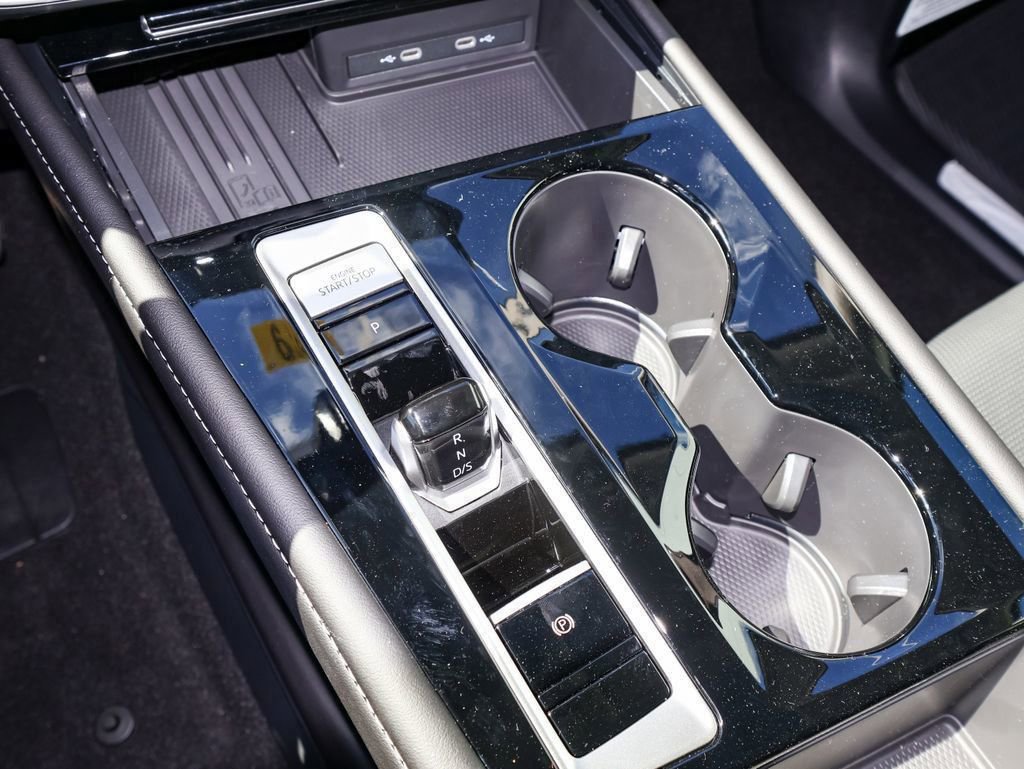 New 2026 Volkswagen Atlas SEL Premium R-Line image 29