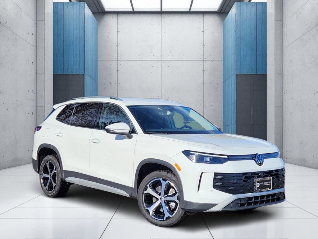 New 2026 Volkswagen Tiguan SE image 1