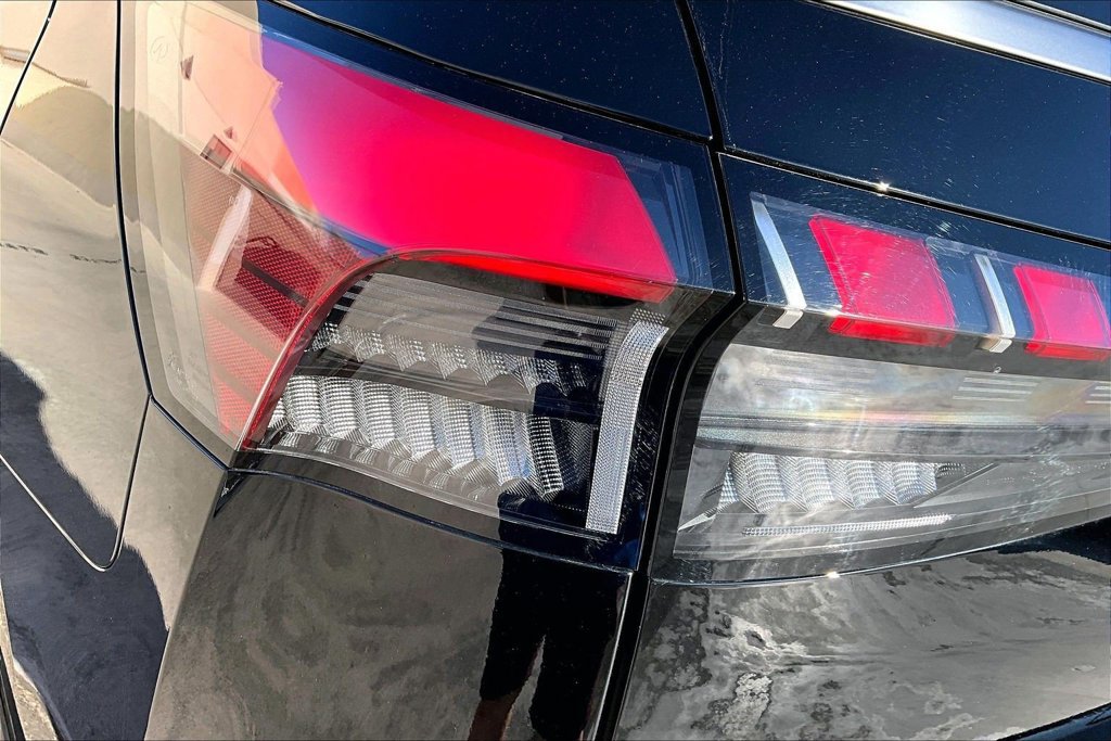 Used 2026 INFINITI QX80 Luxe w/ Cargo Package RWD image 31
