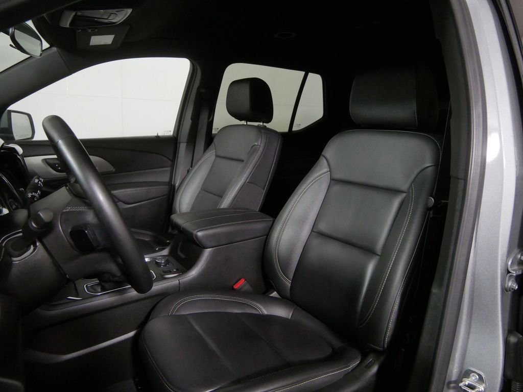 Used 2023 Chevrolet Traverse LT AWD/4WD image 19