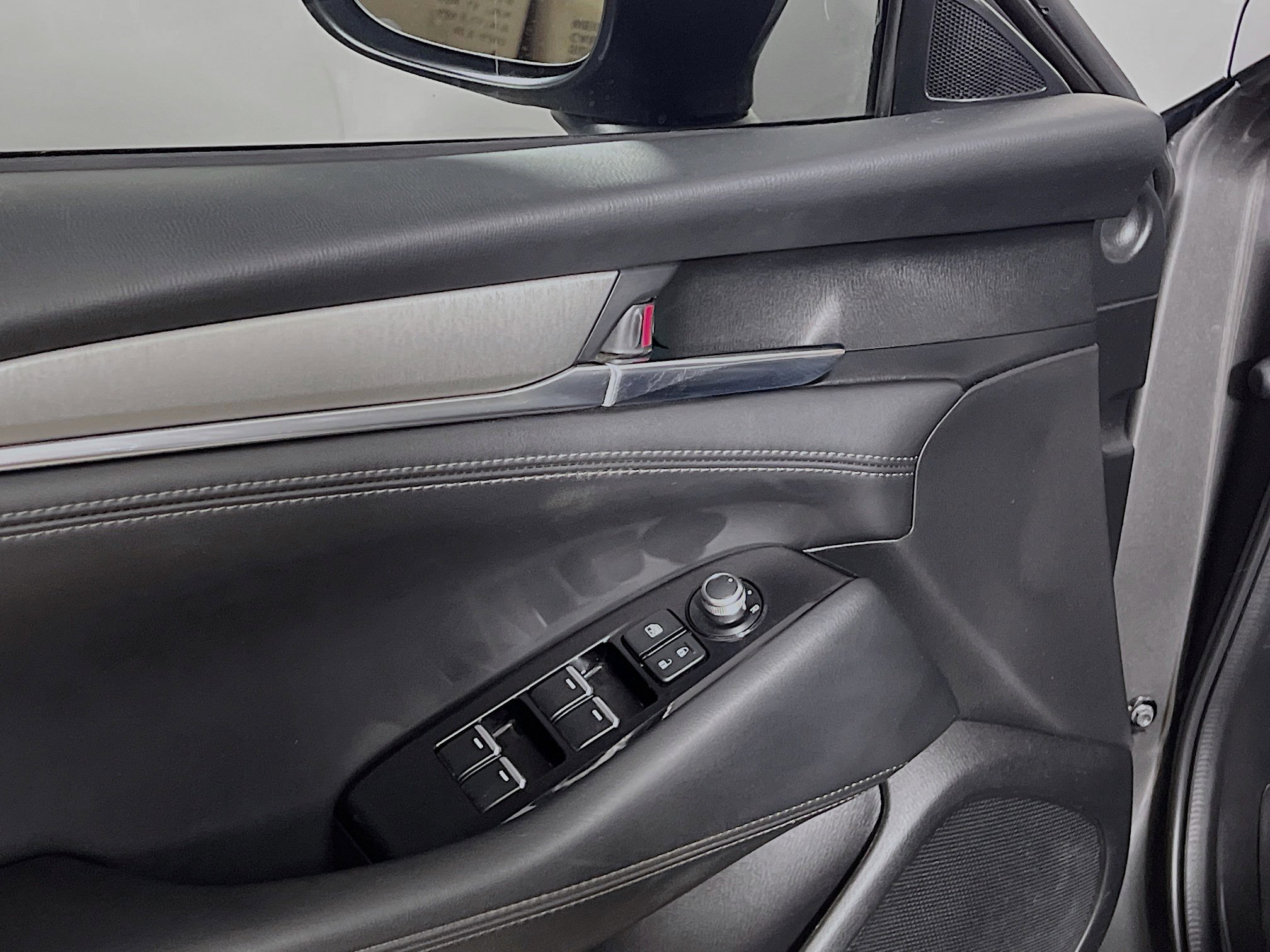 Used 2020 MAZDA MAZDA6 Touring image 17