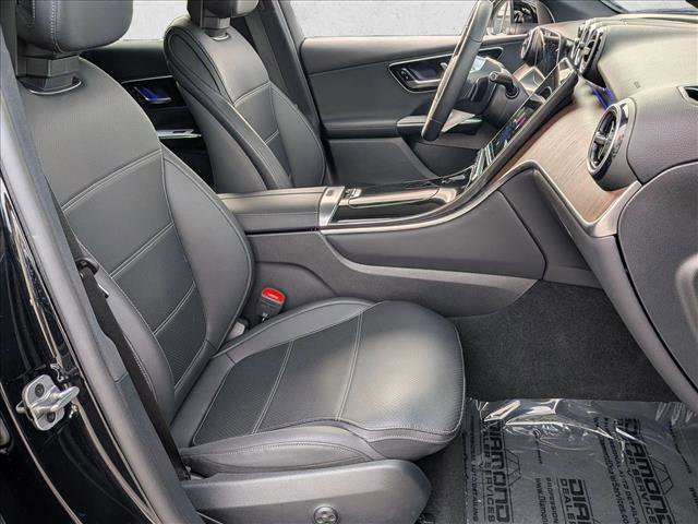 Certified 2025 Mercedes-Benz GLC 300 4MATIC image 23