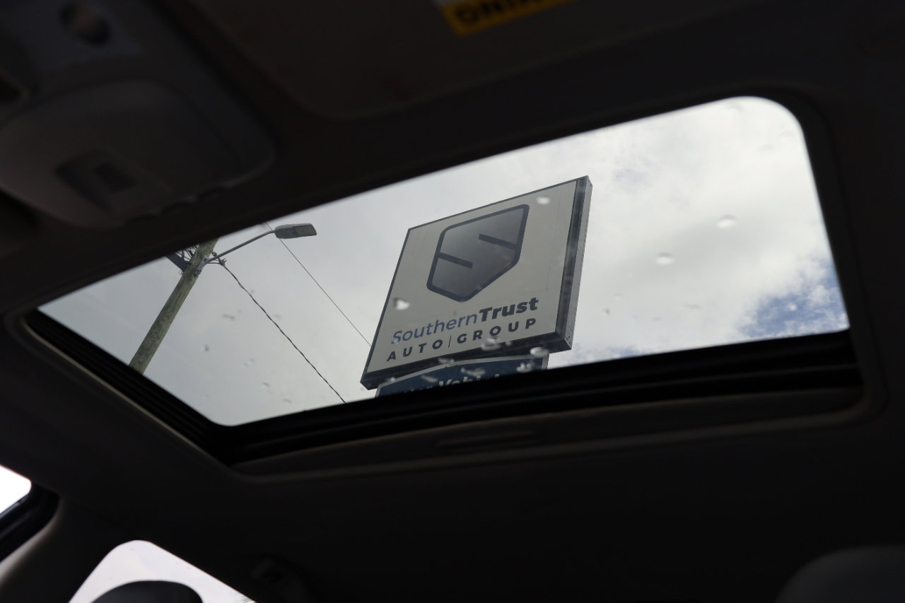 Used 2013 Volvo XC90 3.2 image 12