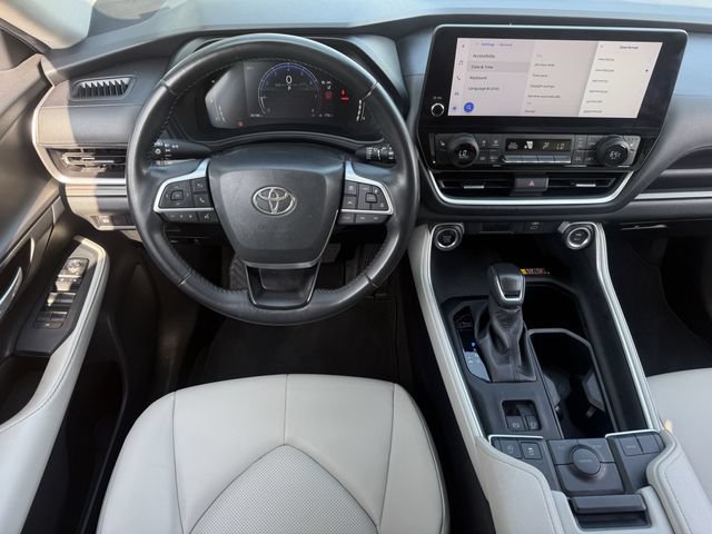 Used 2024 Toyota Grand Highlander FWD image 11