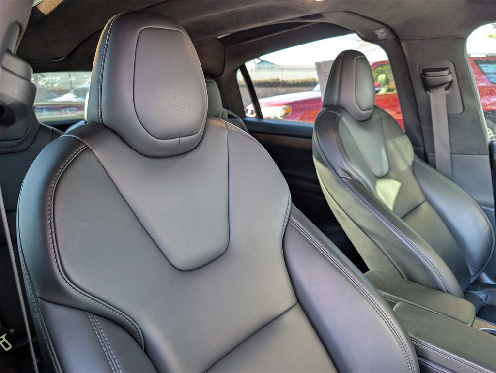 Used 2021 Tesla Model X Long Range image 23