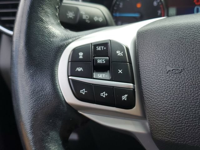 Used 2023 Ford Explorer XLT w/ Equipment Group 202A AWD/4WD image 12