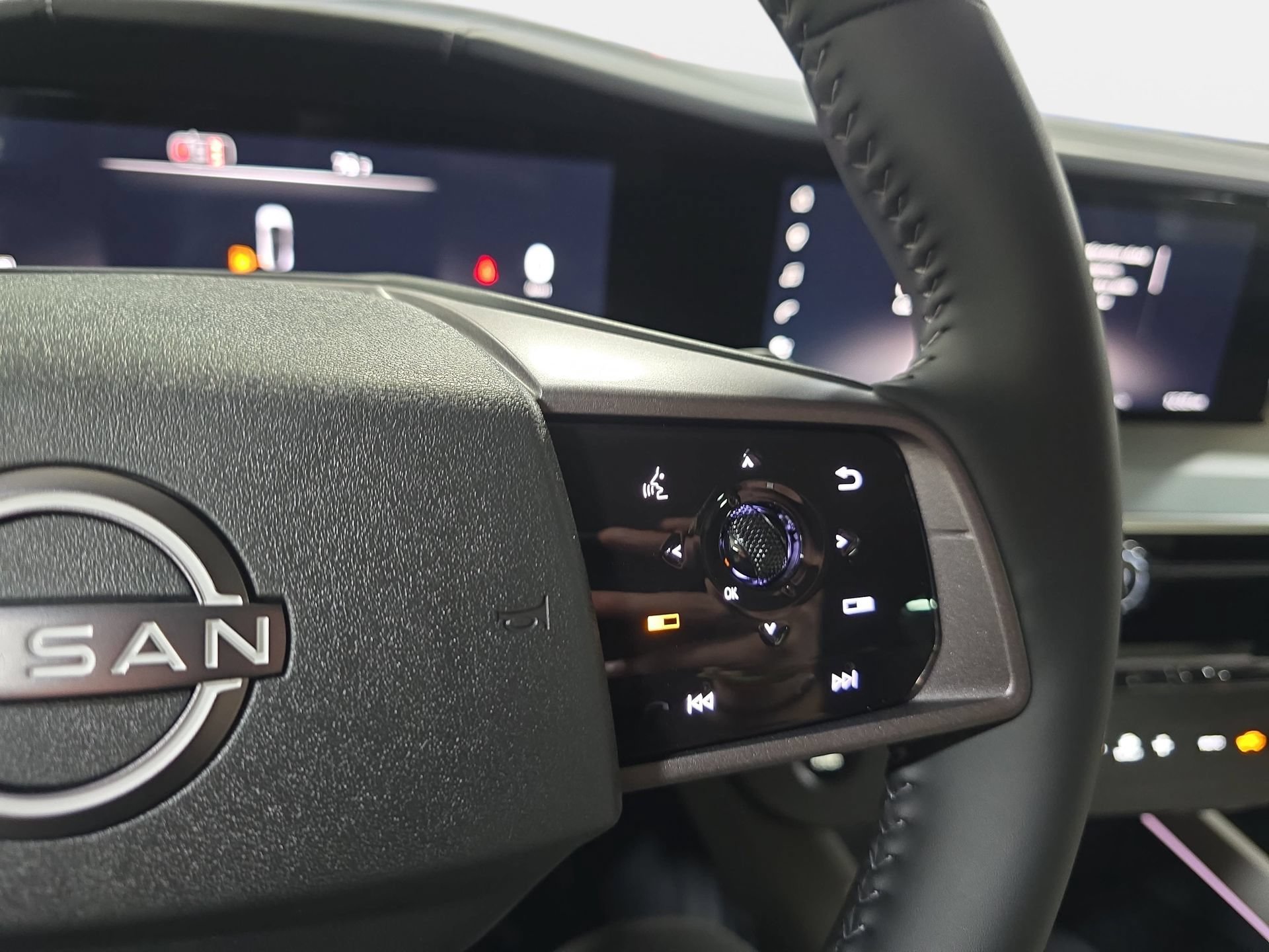 New 2026 Nissan Murano SL w/ Comfort Package AWD/4WD image 18