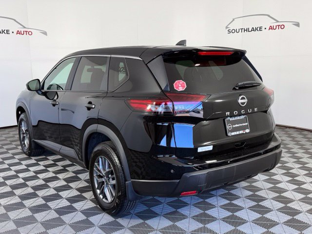 Certified 2024 Nissan Rogue S FWD image 5