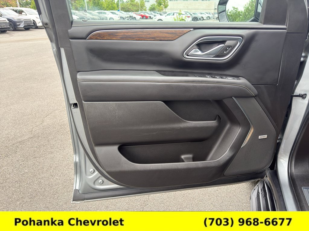 Used 2024 Chevrolet Tahoe Premier AWD/4WD image 20