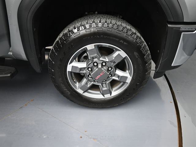 Used 2025 GMC Sierra 2500 SLT w/ SLT Premium Package image 24