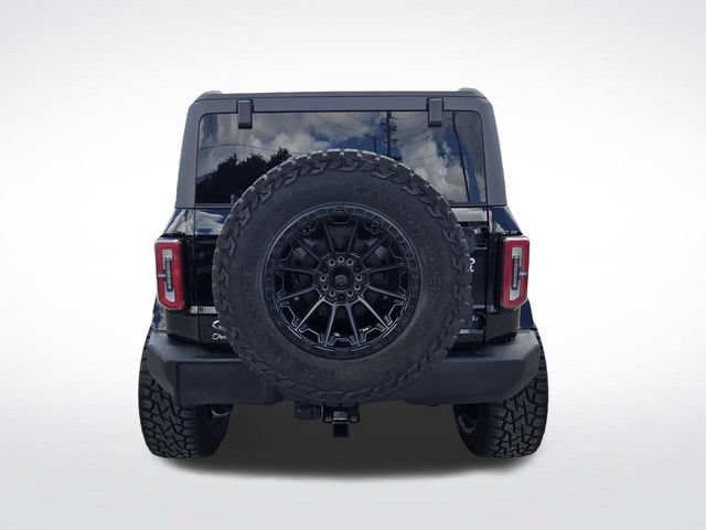 Used 2025 Ford Bronco Outer Banks AWD/4WD image 8