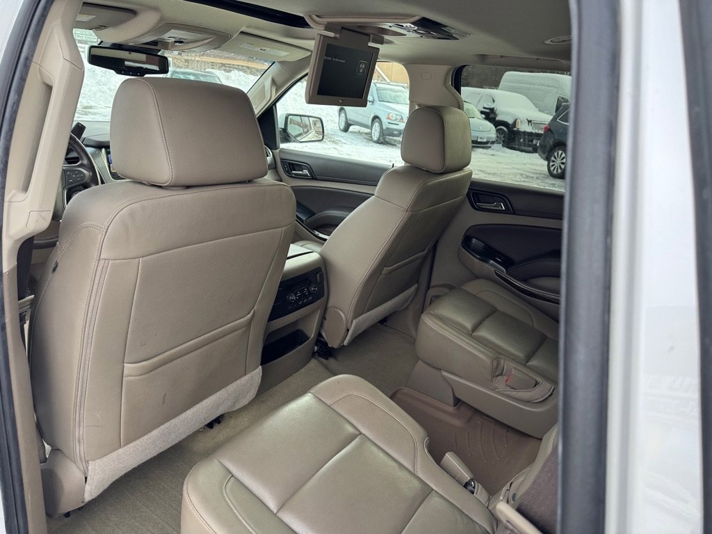 Used 2017 Chevrolet Tahoe LT w/ LT Signature Package image 20