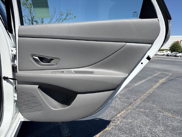 New 2026 Hyundai Elantra Sport FWD image 18